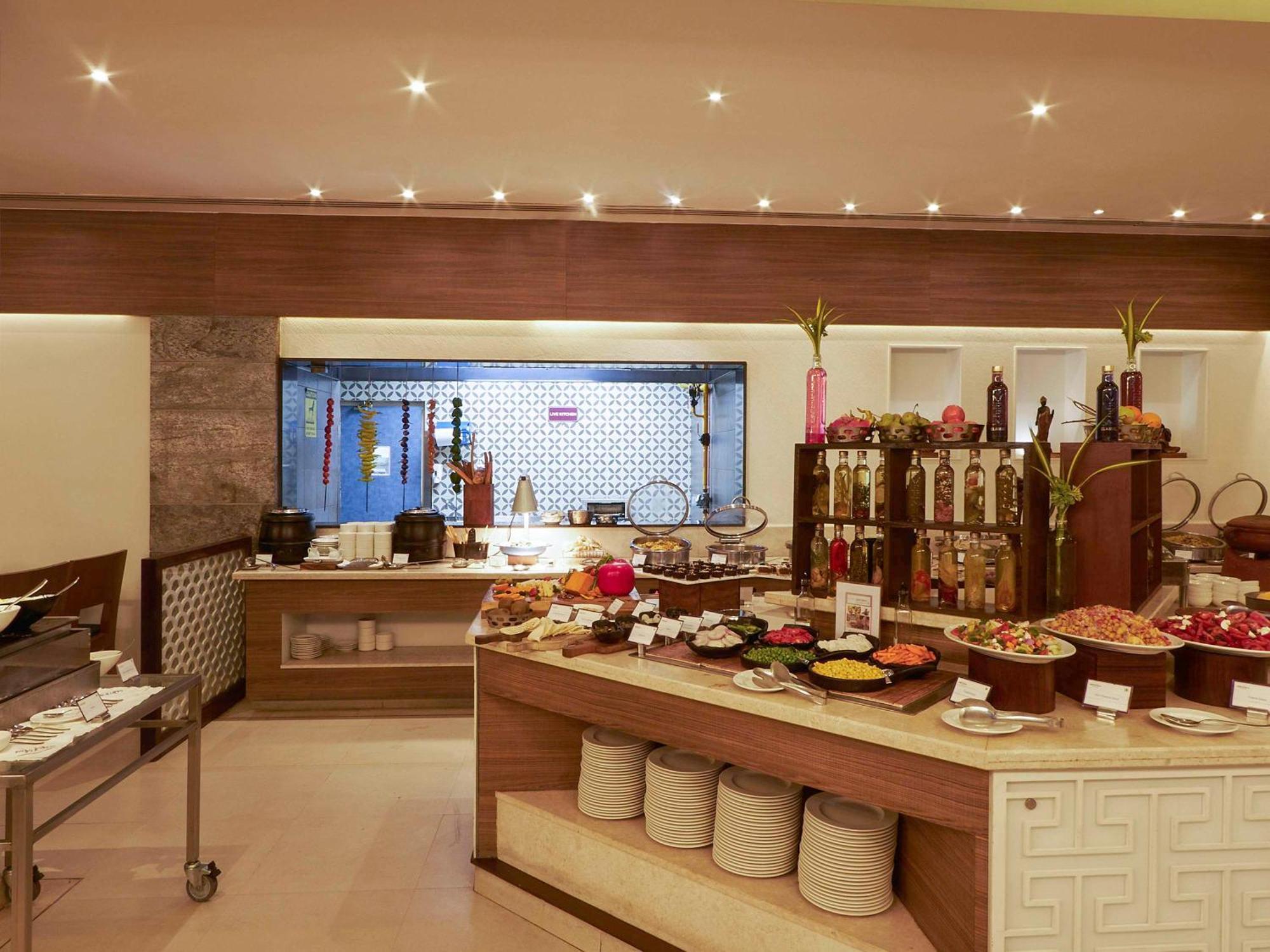 Mercure Chennai Sriperumbudur Exterior foto